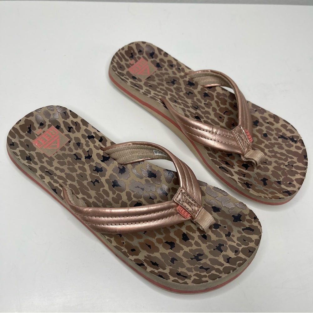 ❌SOLD❌Girls Reef Flip-Flops Rose Gold / Leopard Animal Print Size Youth 4/5